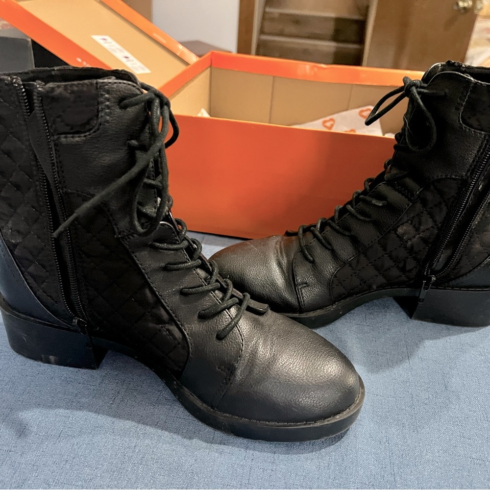 Rocket Dog 8.5 black ankle boots